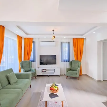 Simge 3+1 ölüdeniz Villa *