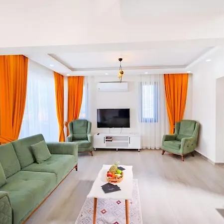 Villa Simge 3+1 Oeluedeniz *